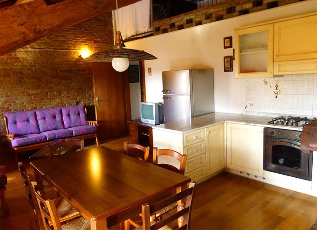 La Tomina Guest House Mirandola Bilik gambar